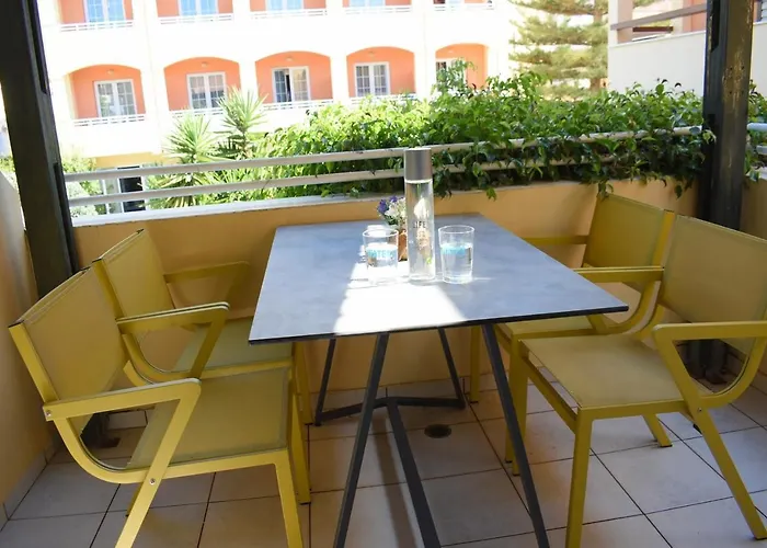 Appartamento Ariadni Premium Click & Flat *