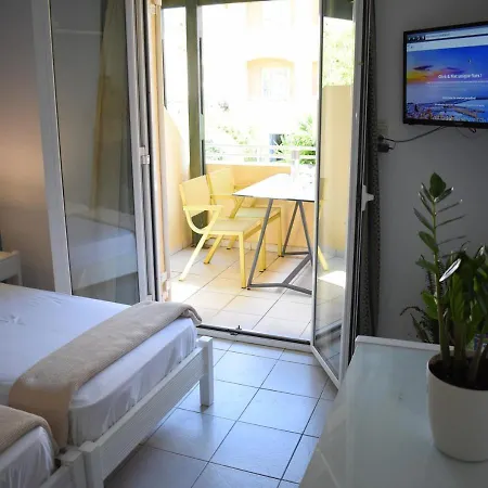 Ariadni Premium Click & Flat Rethymno (Crete)